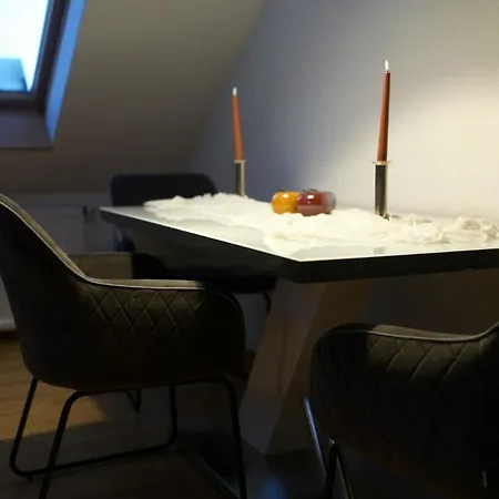 Zentral Wohnen Am Querweg!